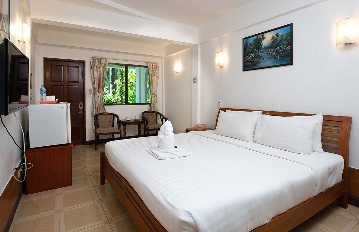 Super Deluxe Poolside room in Patong